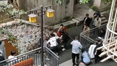 时代少年团】宋亚轩刘耀文《一起等雨停》_哔哩哔哩_bilibili