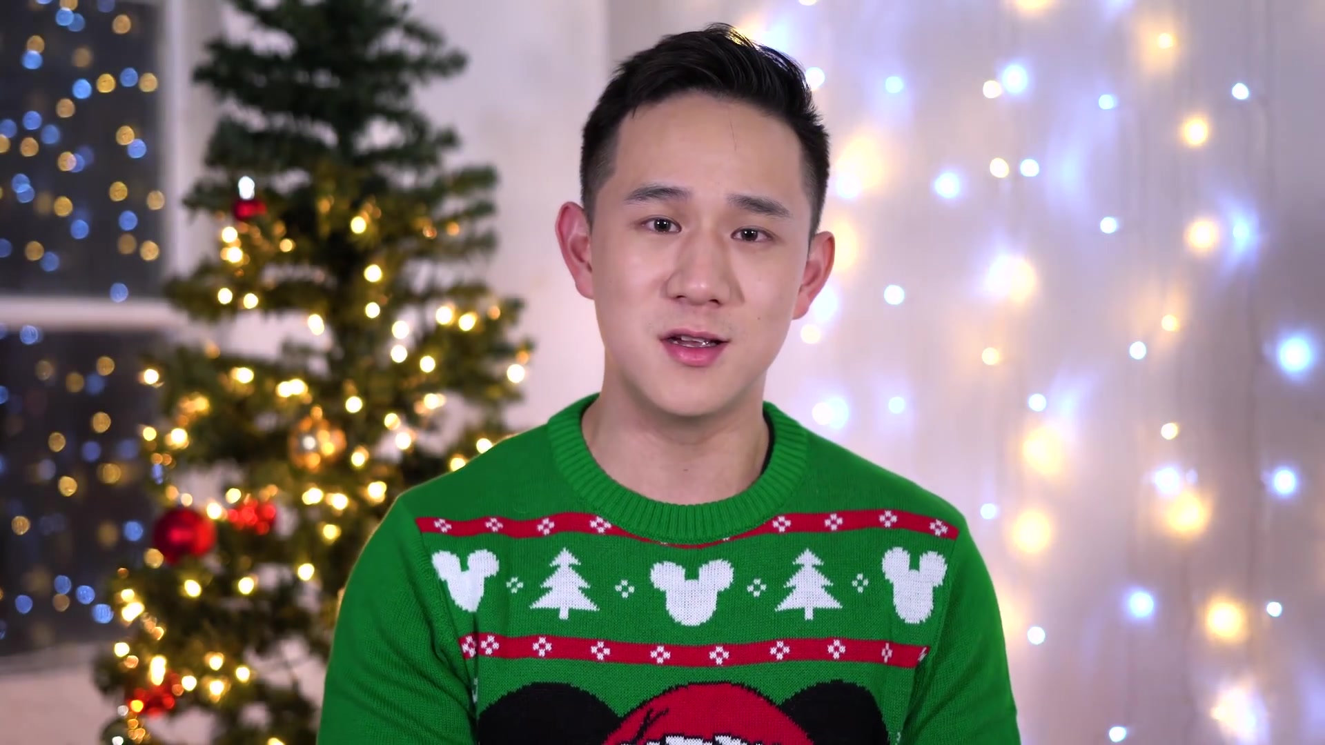 [图]Jason Chen 陈以桐圣诞新视频来袭My Grown Up Christmas List - Jason Chen ( 1080 X