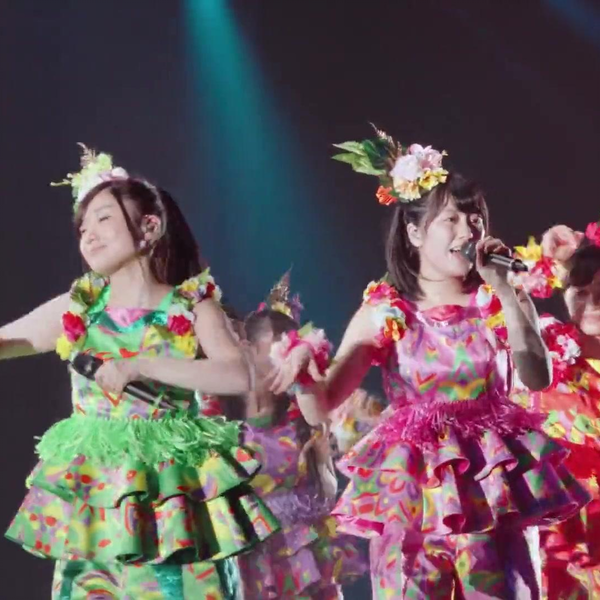 LIVE】ももいろクローバーZ「真冬のサンサンサマータイム」from