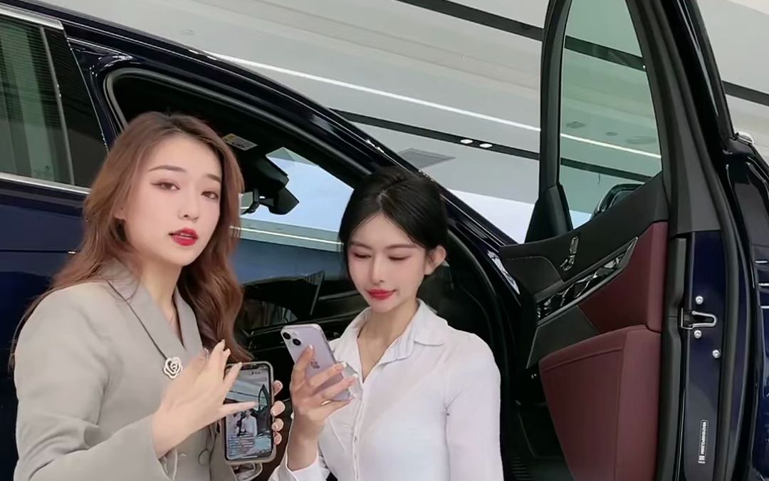 抖音车模丝袜女主播直播卖车 #786