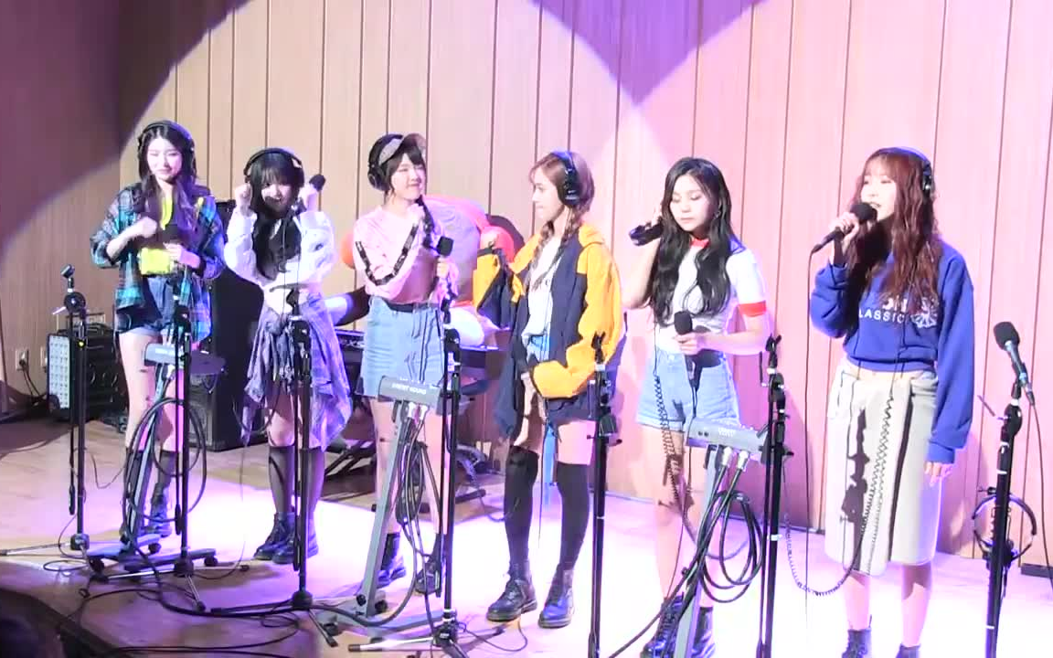 [图]180503【GFRIEND】 - 《Me gustas tu&Time for the moon night》现场LIVE (cultwo show两点出逃)