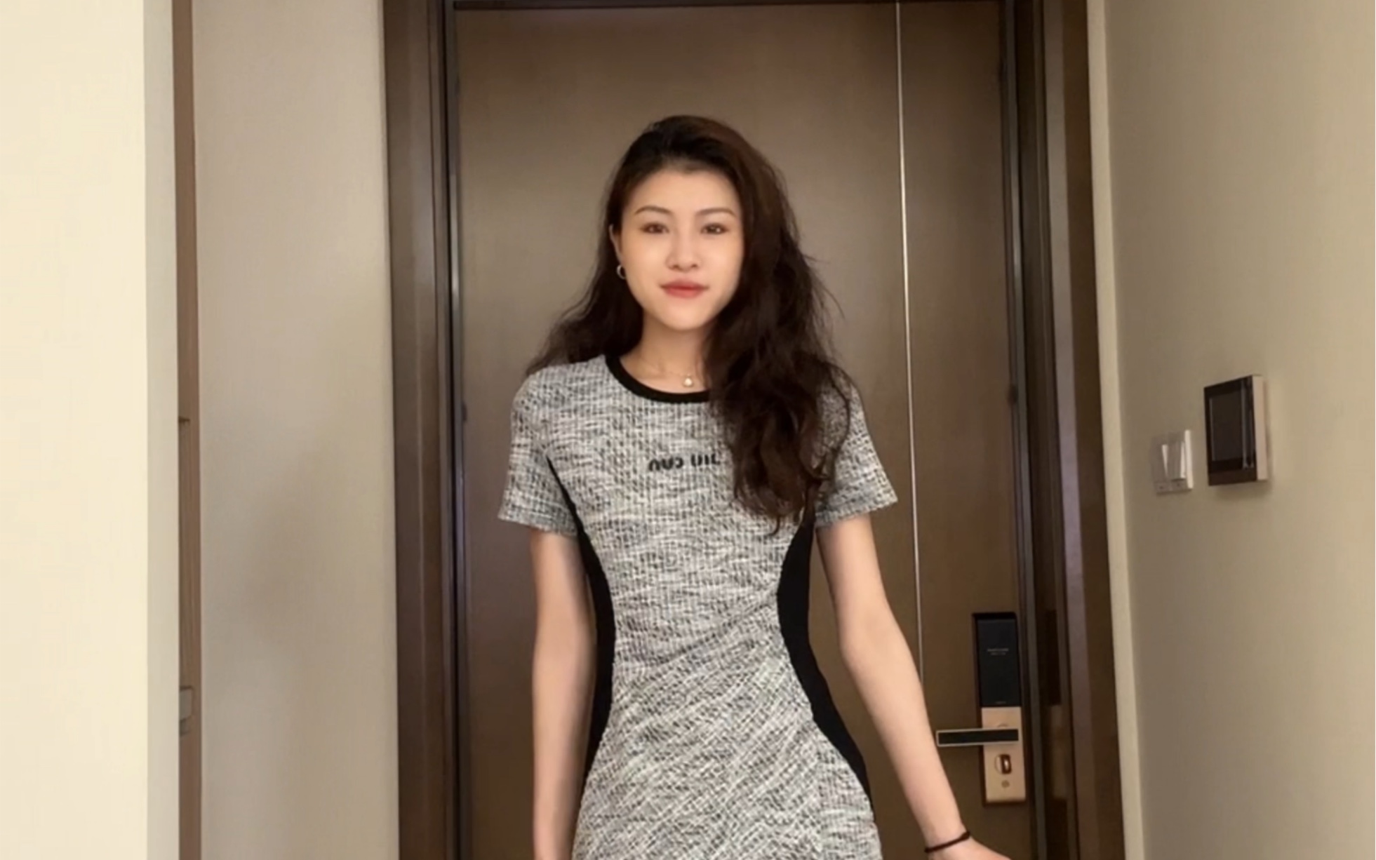 张阿星|h型身材和没有腰身姐妹选长款