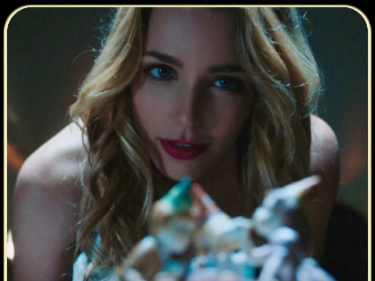 一口气看完惊悚电影《忌日快乐》女孩生日当天体验16次不同死法