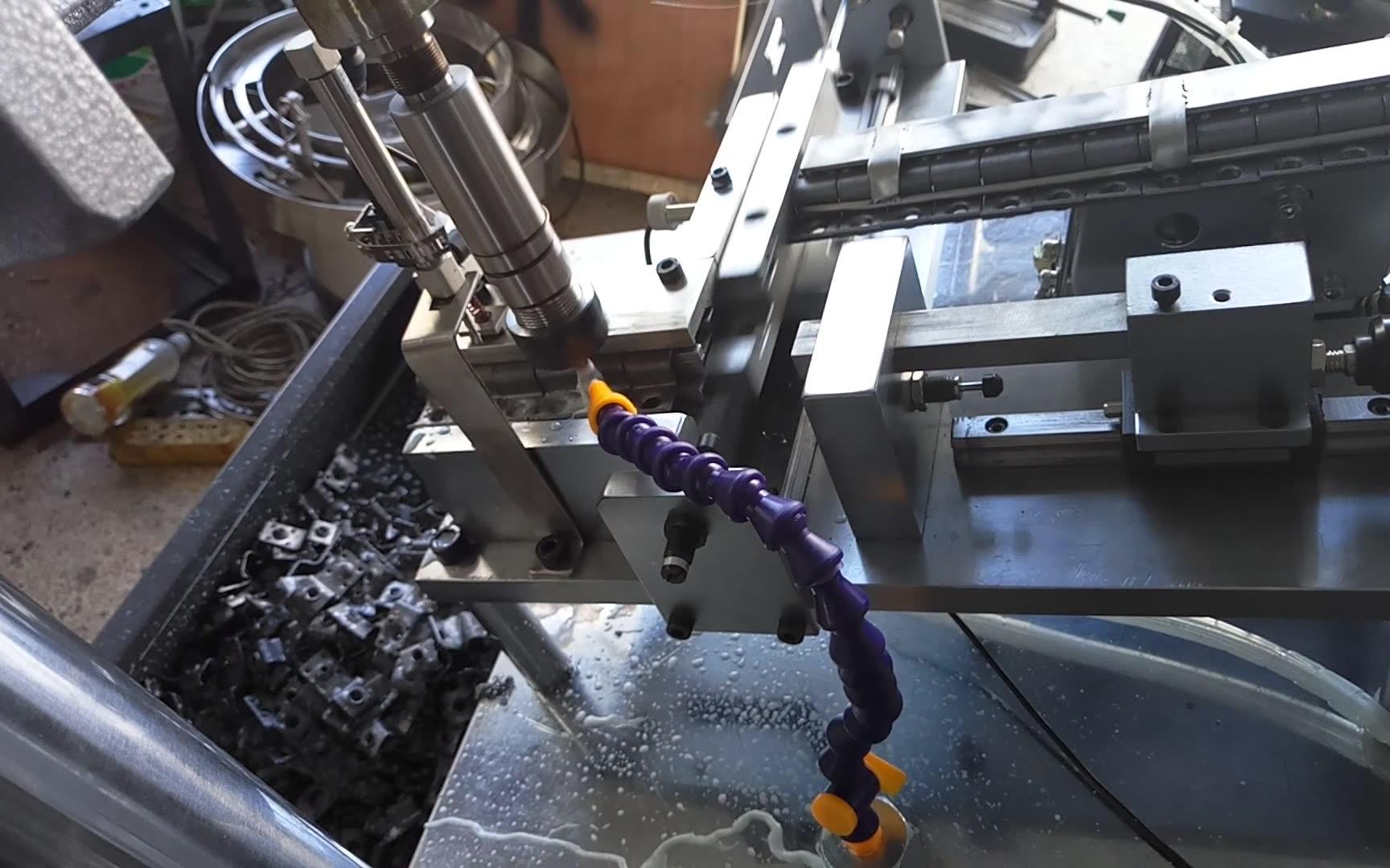 吊顶神器全自动攻丝机 吊顶射钉全自动攻丝攻牙机 全自动化模式攻丝机