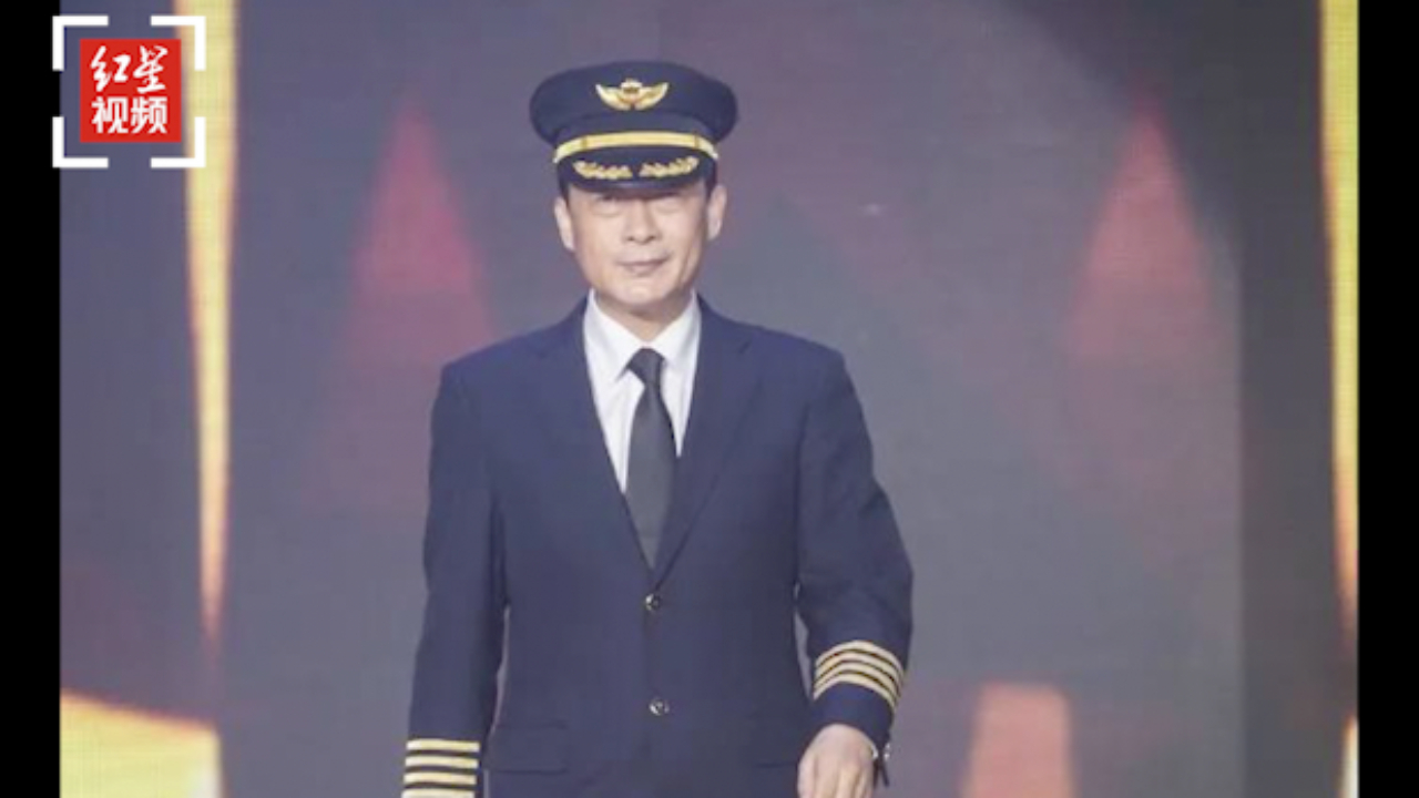 英雄机长贺中平离世!曾执飞载263人航班遇险安全落地广州