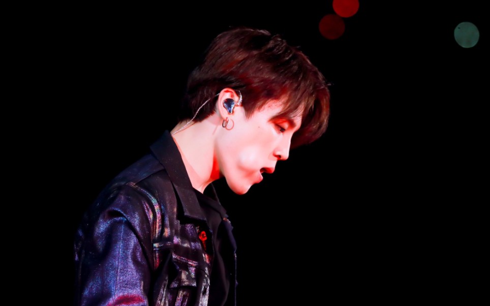 【朴智旻】wuli朴首席大银【朴智旻】切换于alpha与omega之间,不愧是