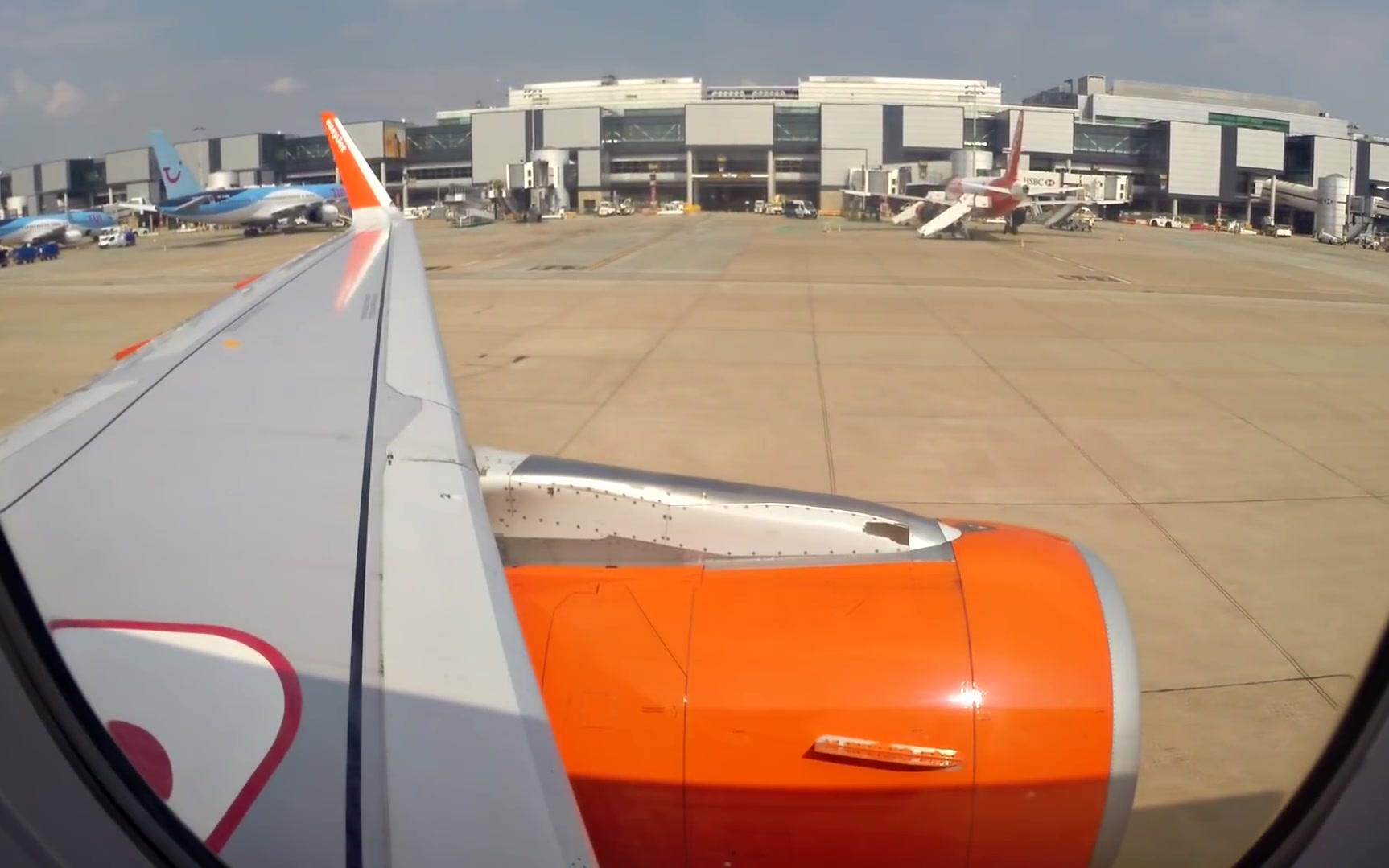 【机翼视角】易捷航空 空客a320 从起飞伦敦盖特威克机场起飞