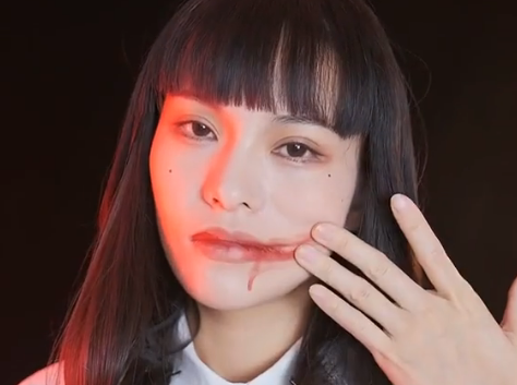 角色找到原型有多绝,娜诺仿妆