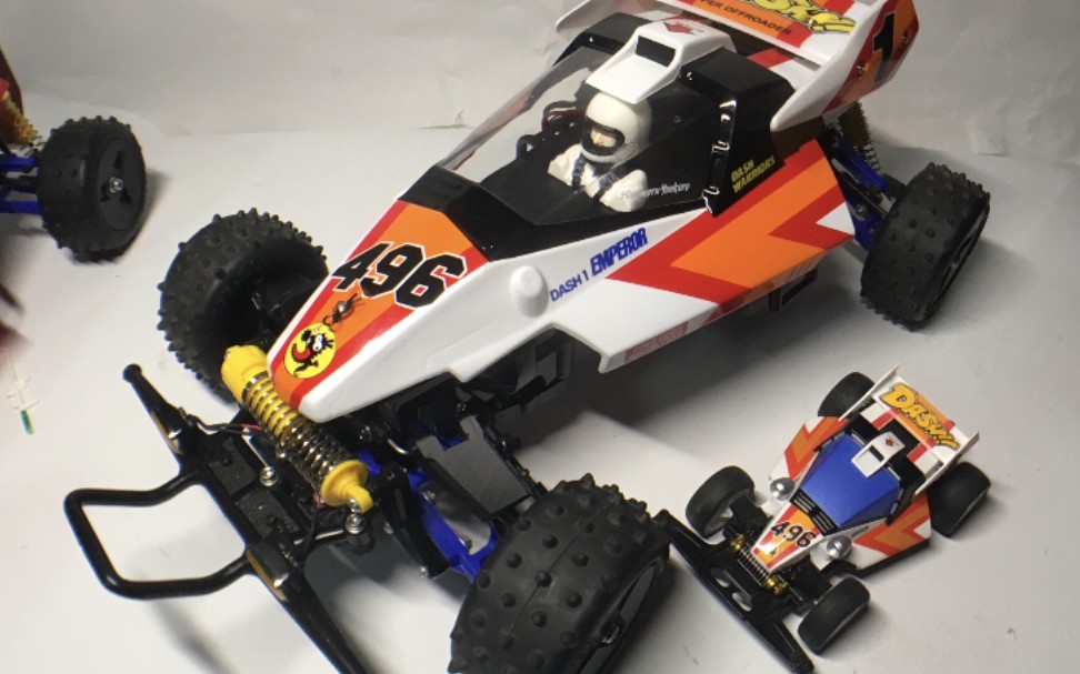 田宫rc天皇巨星皇帝号遥控车第一视角遥控车