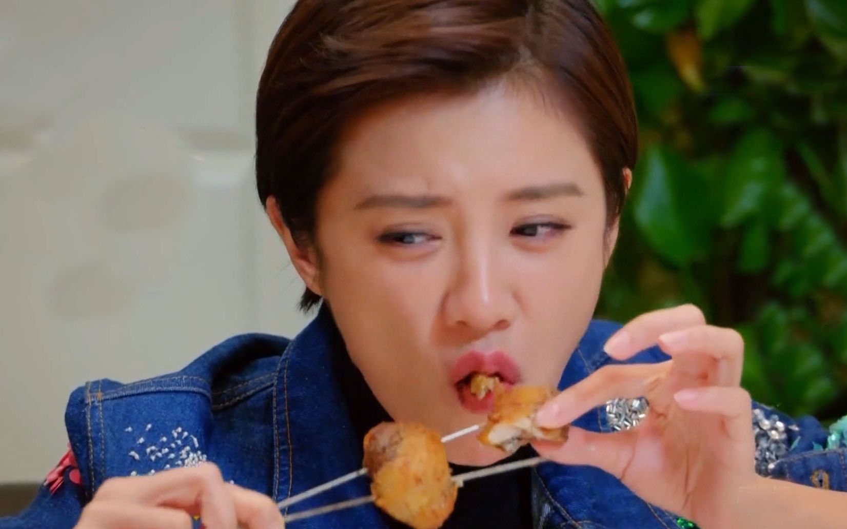 爱吃烤串的明星合集,黄晓明钟爱馒头片,伊一最喜欢大腰子