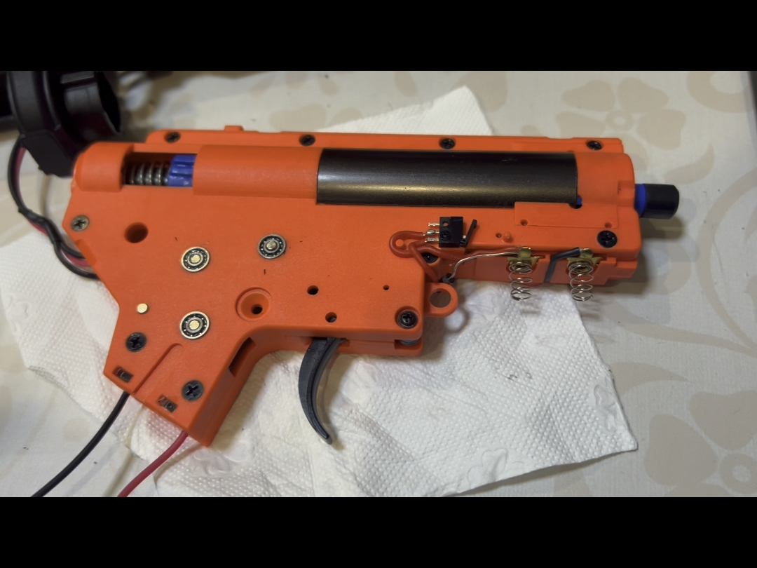 军典司马m4,半个月预供坏了,新手求指导