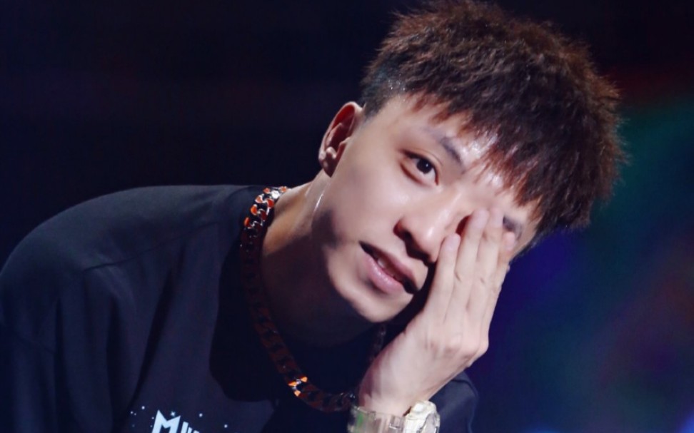 活动  【gosh】这么正经的山鸡你见过吗?·《千翻儿》 王齐铭 做自己