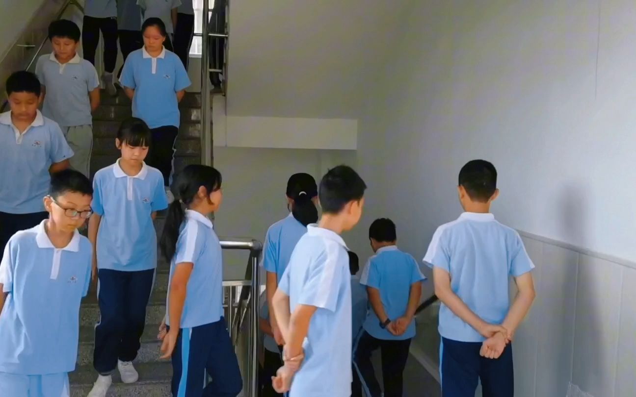 东莞市横沥培英小学室外大课间微视频