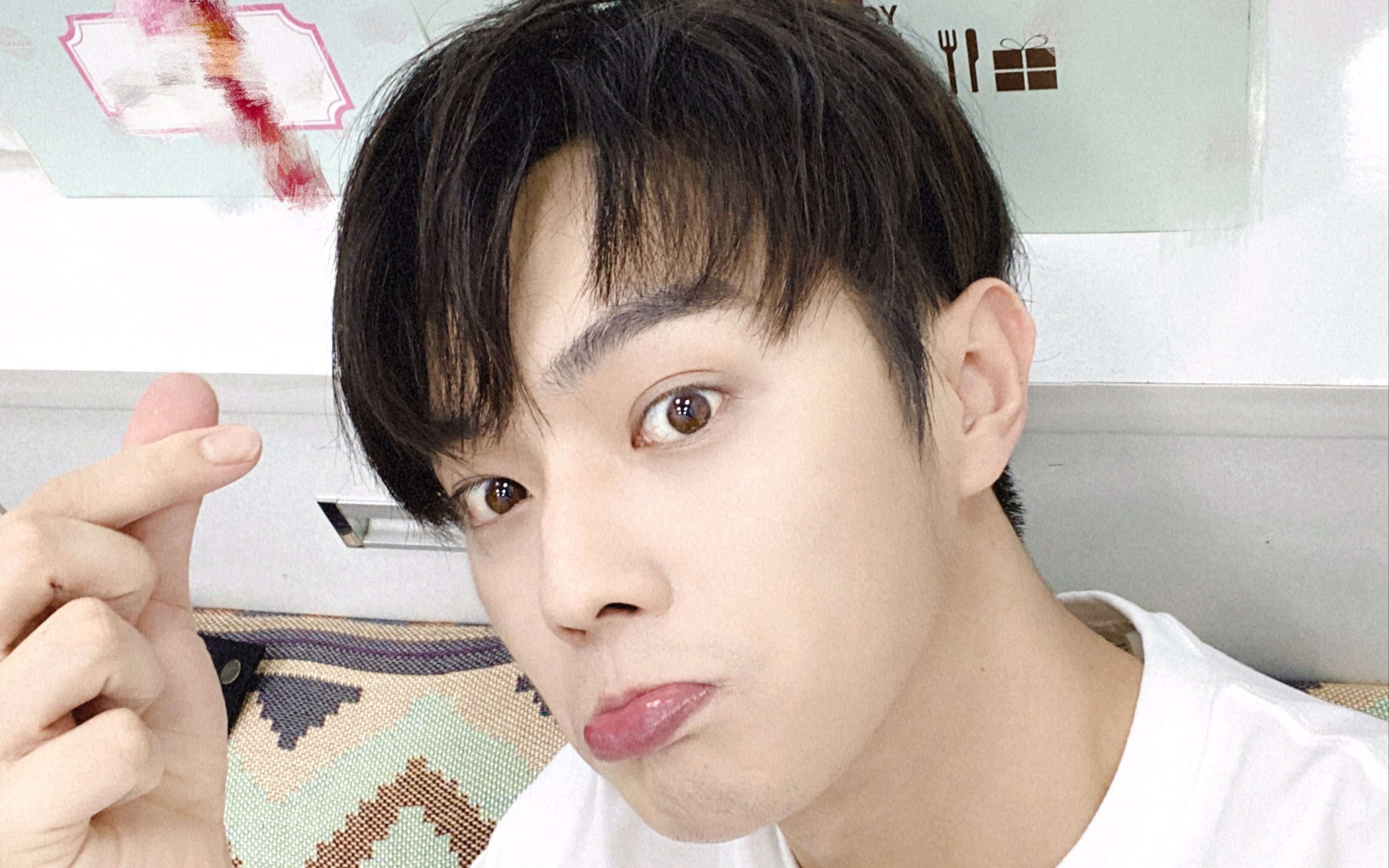 【许凯】【20200305】【生日空降】空降微博粉丝群合集_哔哩哔哩_bili