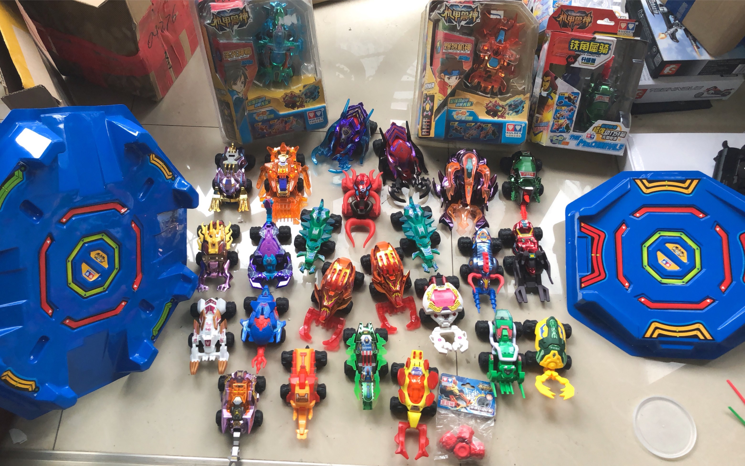 机甲兽神玩具一二代对战集锦