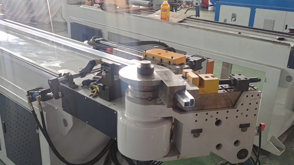 数控铝型材弯管机视频全自动铝型材折弯机