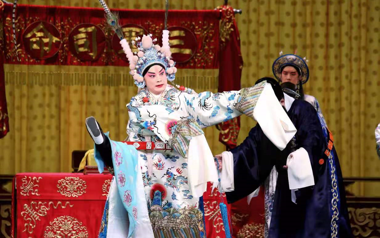 【群英会】周瑜 原板(人生聚散) 摇板(酒逢知己) 舞剑 合集_哔哩哔哩