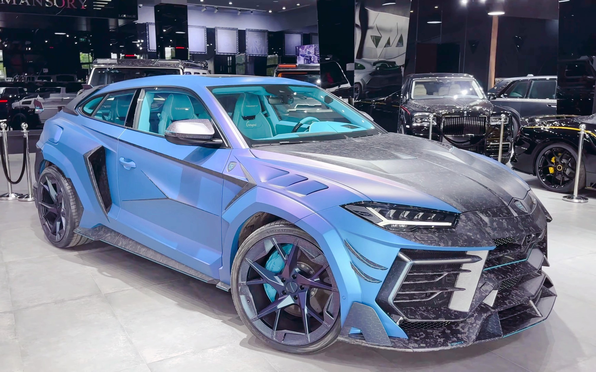 【4k】2023款 双门 兰博基尼 urus coupe venatus evo c (mansory)!