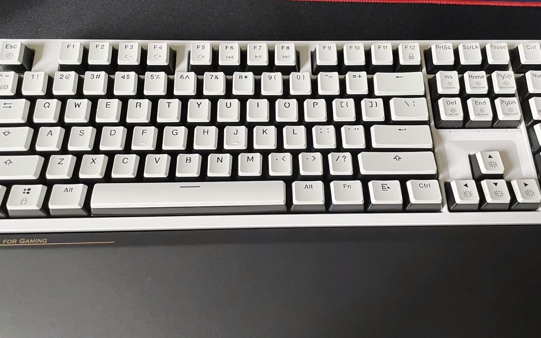 活动作品机械键盘黑峡谷x5开箱