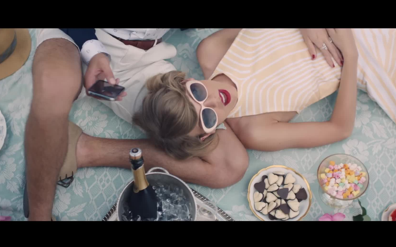 【taylor swift】blank space 中英字幕