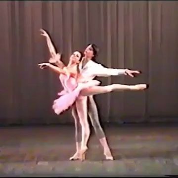 [图]Diana Vishneva 葛蓓莉亚三幕女变奏（瓦岗诺娃毕业演出）