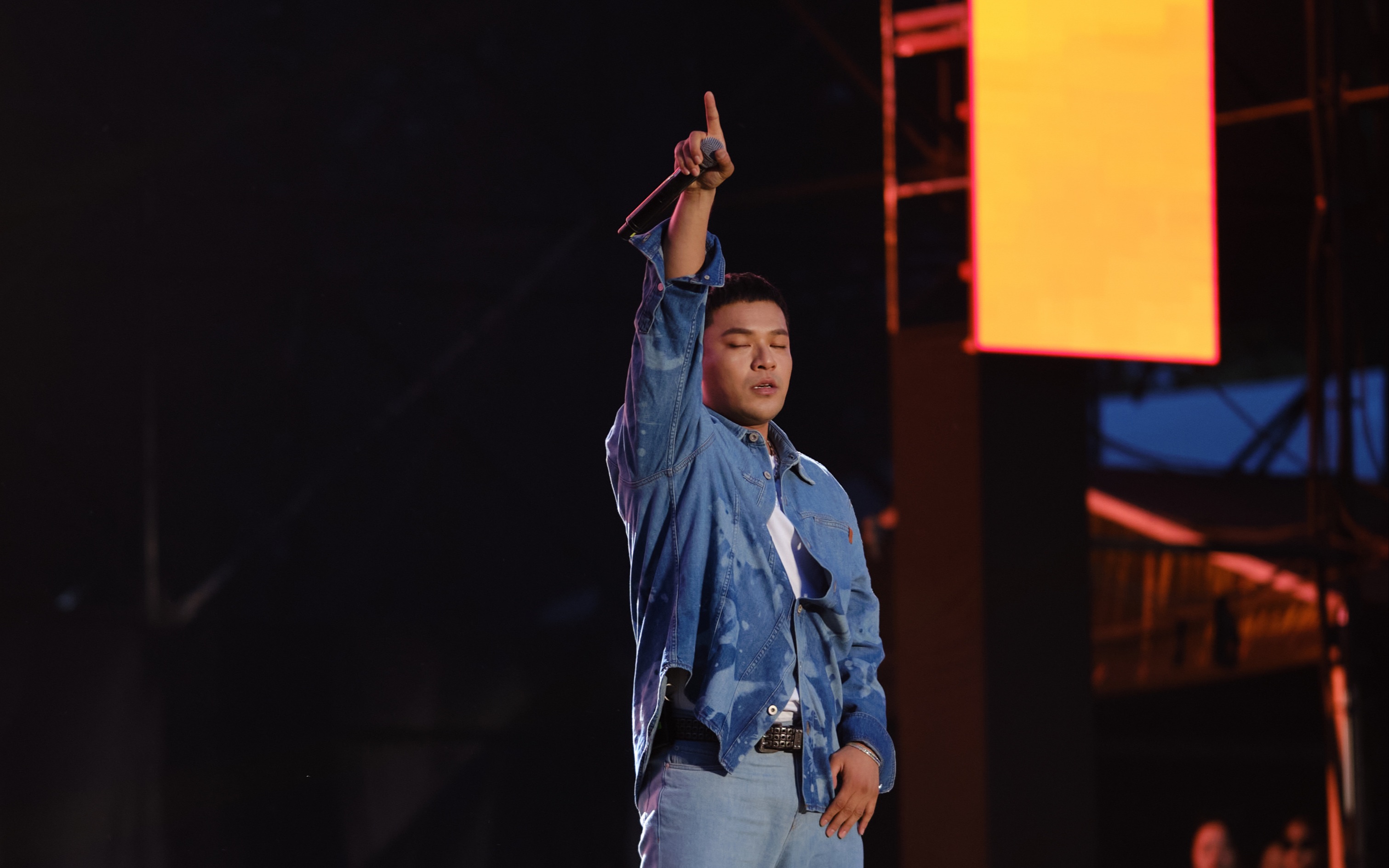 5.2上海草莓音乐节/黄旭-说散就散