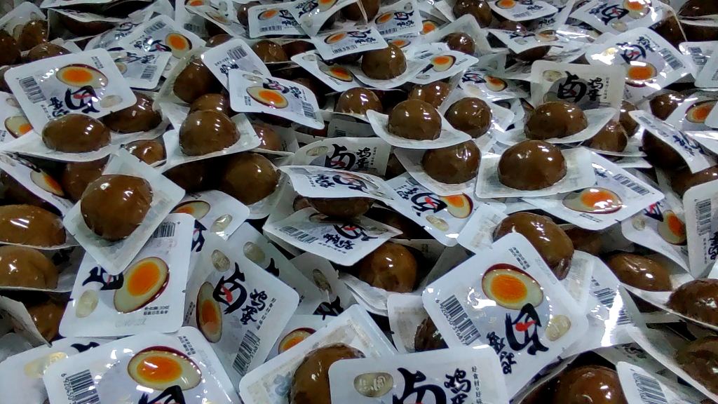 圆角包装卤蛋盐焗蛋咸鸭蛋溏心蛋活珠子麻酱鸡蛋拉伸膜真空包装机流水