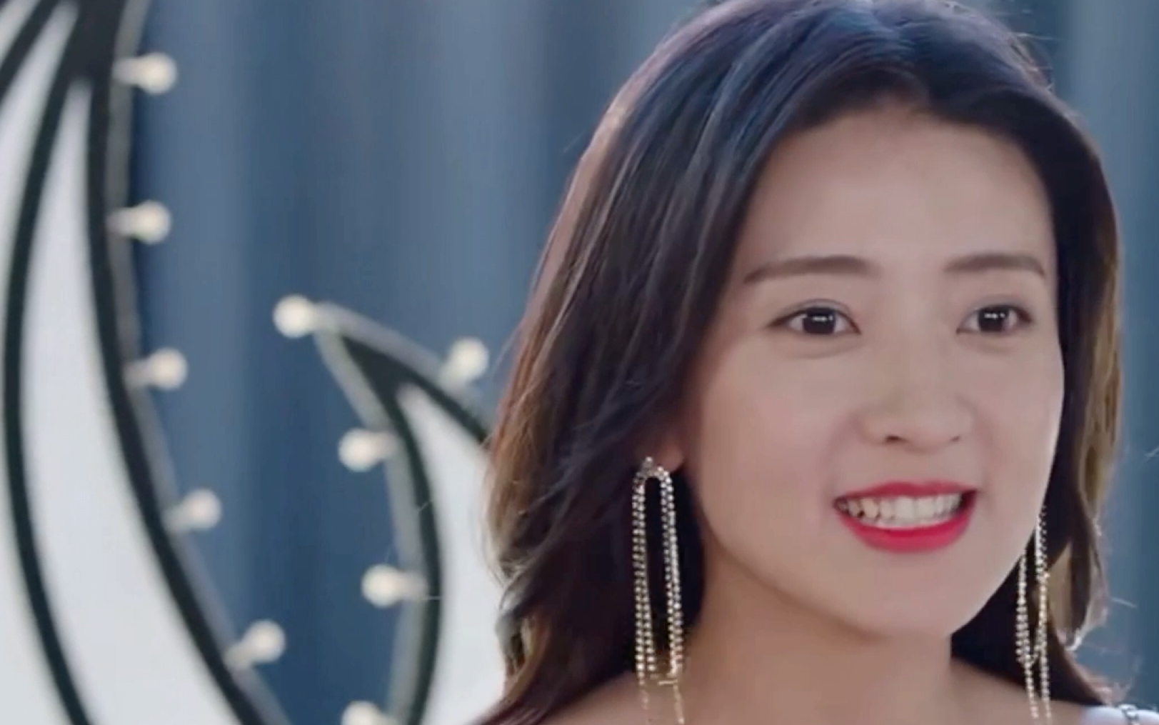 梁洁普普通通陈嘉欣可可爱爱梁小洁