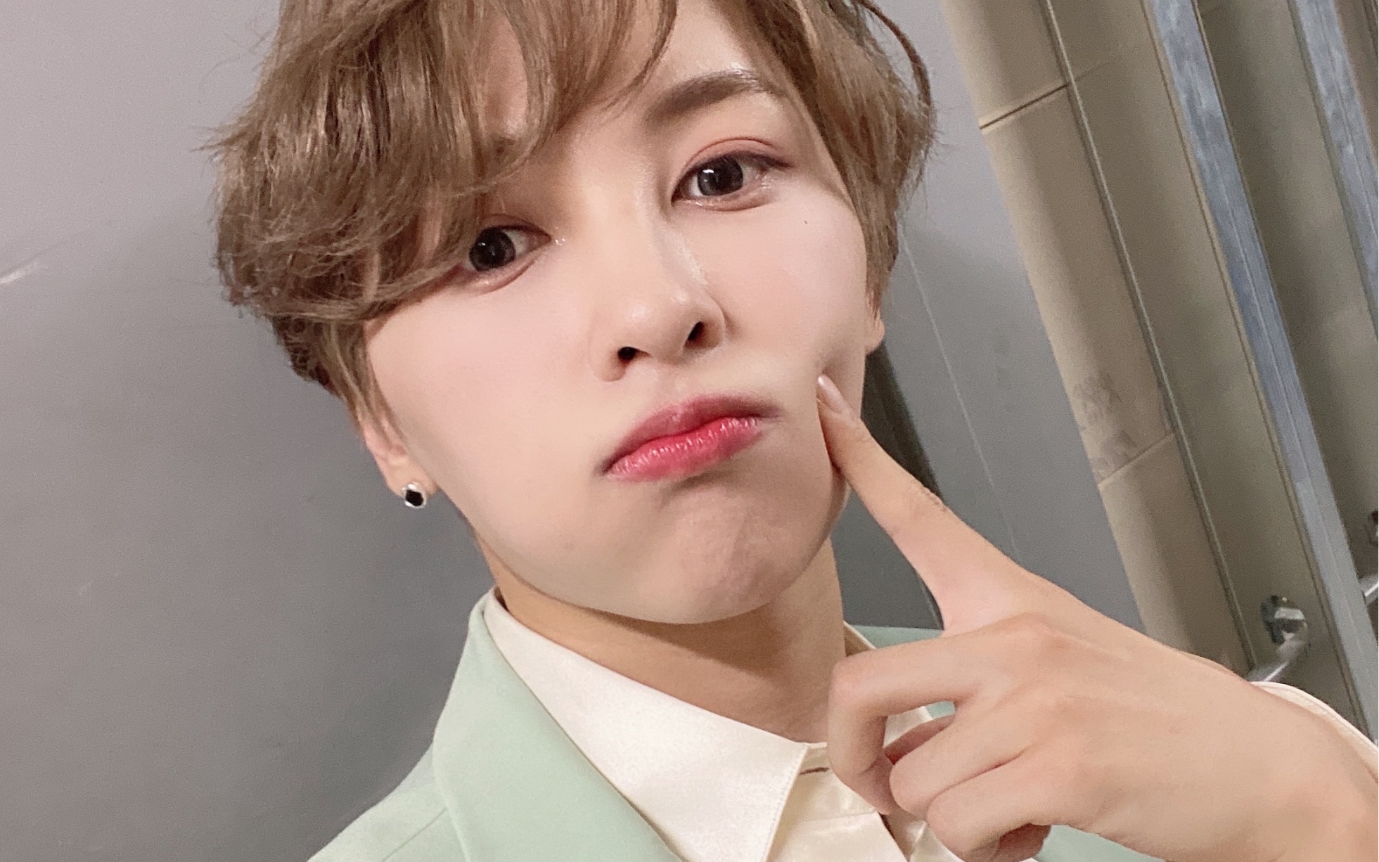 【onlyoneof】新三乡公演 ズルイ女 李城昊rie直拍