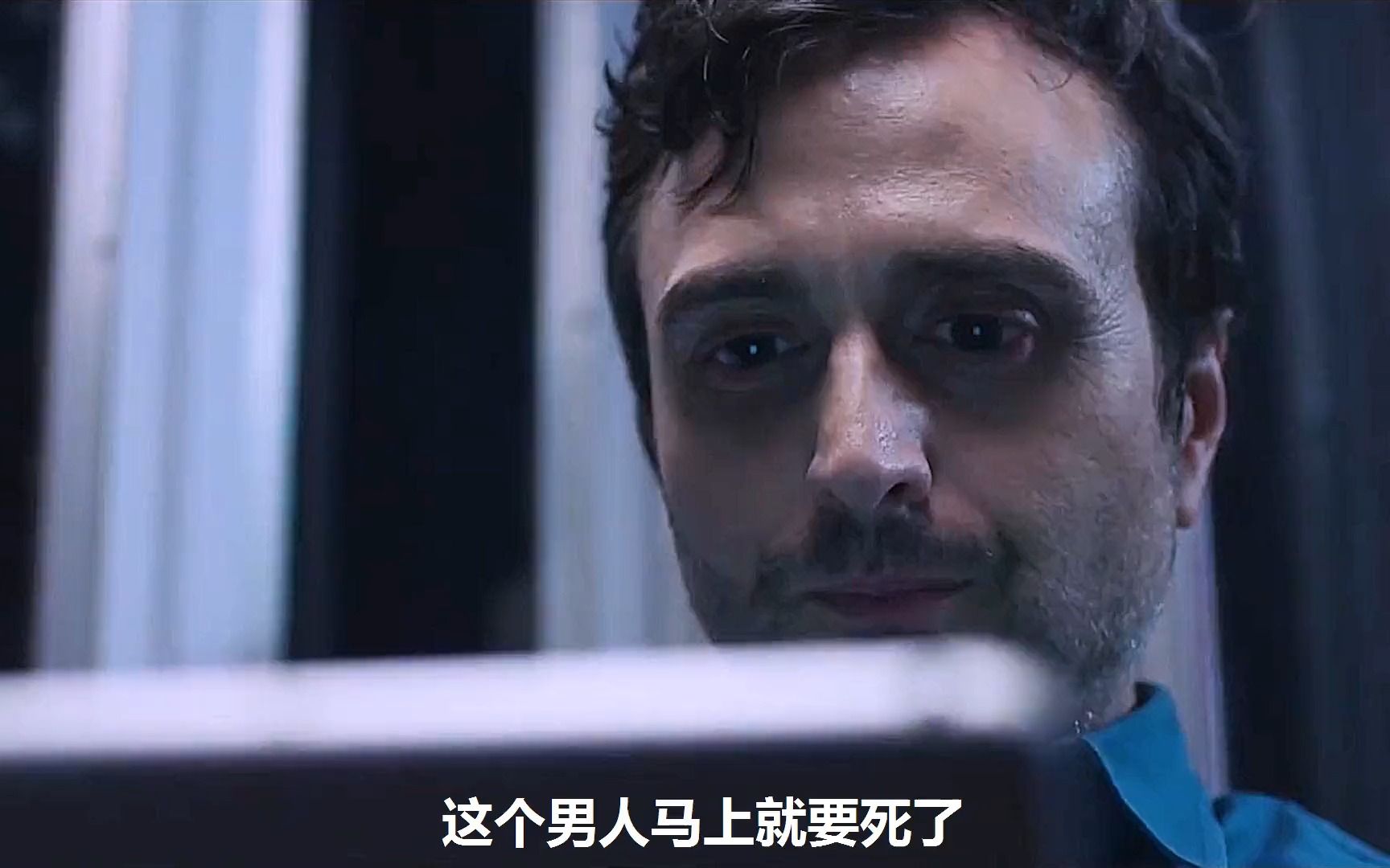 你听说过怪物拉里的恐怖故事吗?