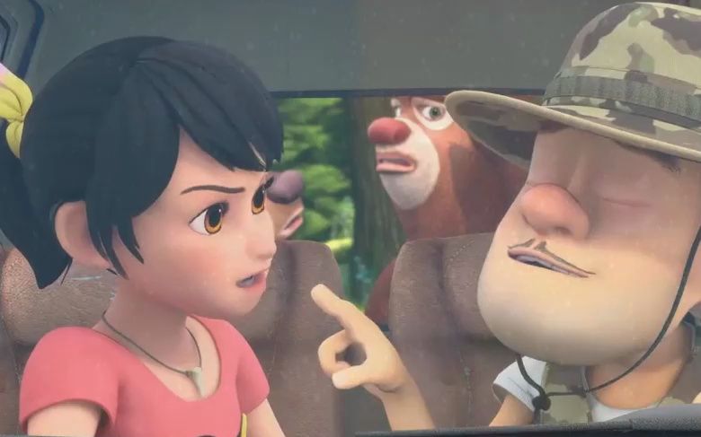 熊出没:赵琳和强哥在车里吵架,熊熊就在后面听,他们都没发现