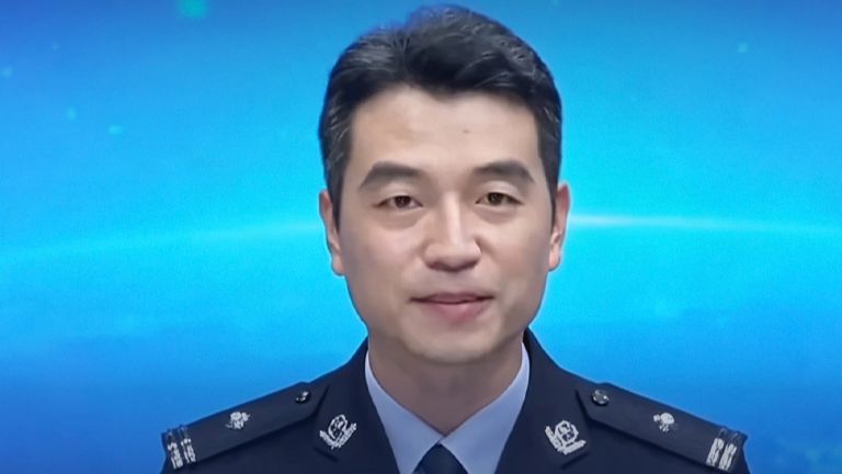 今天起，接到陌生来电请沉默三秒！