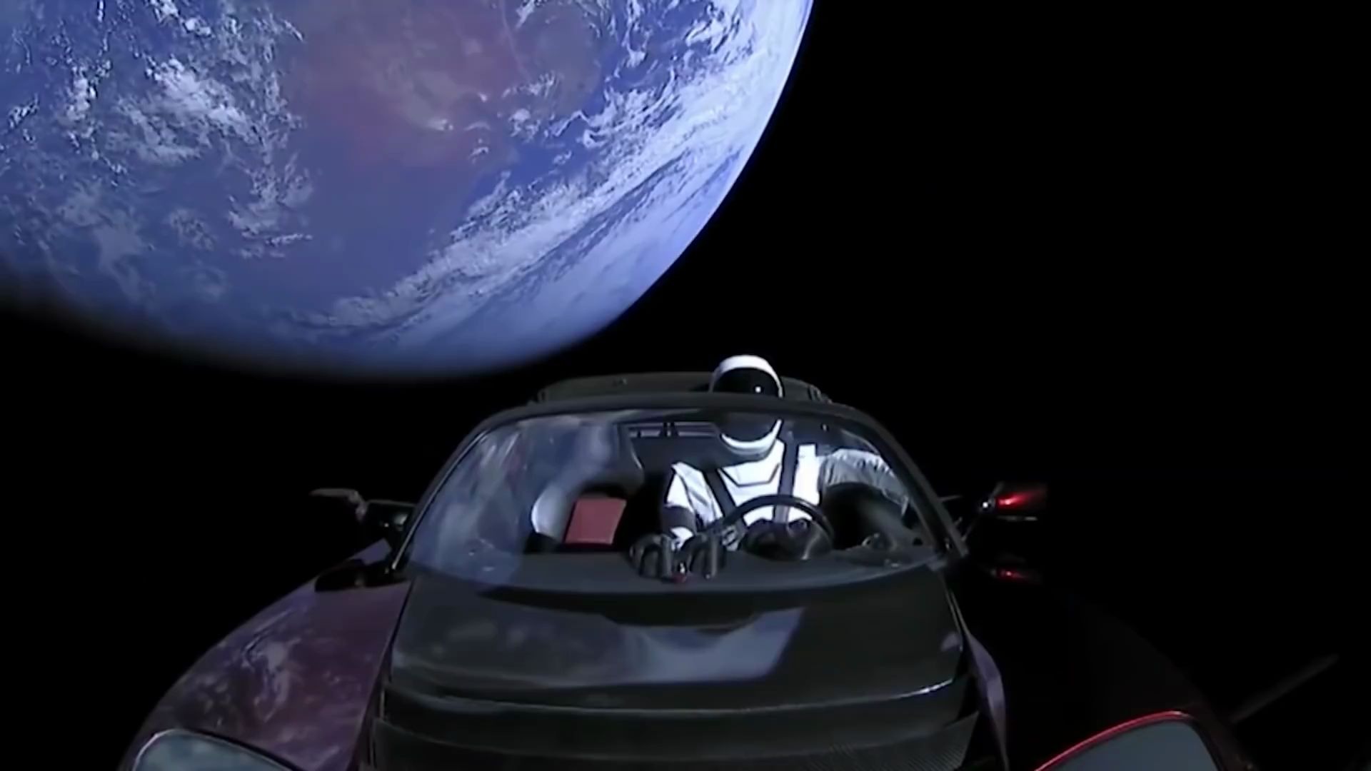 第一辆进入太空的电动跑车特斯拉