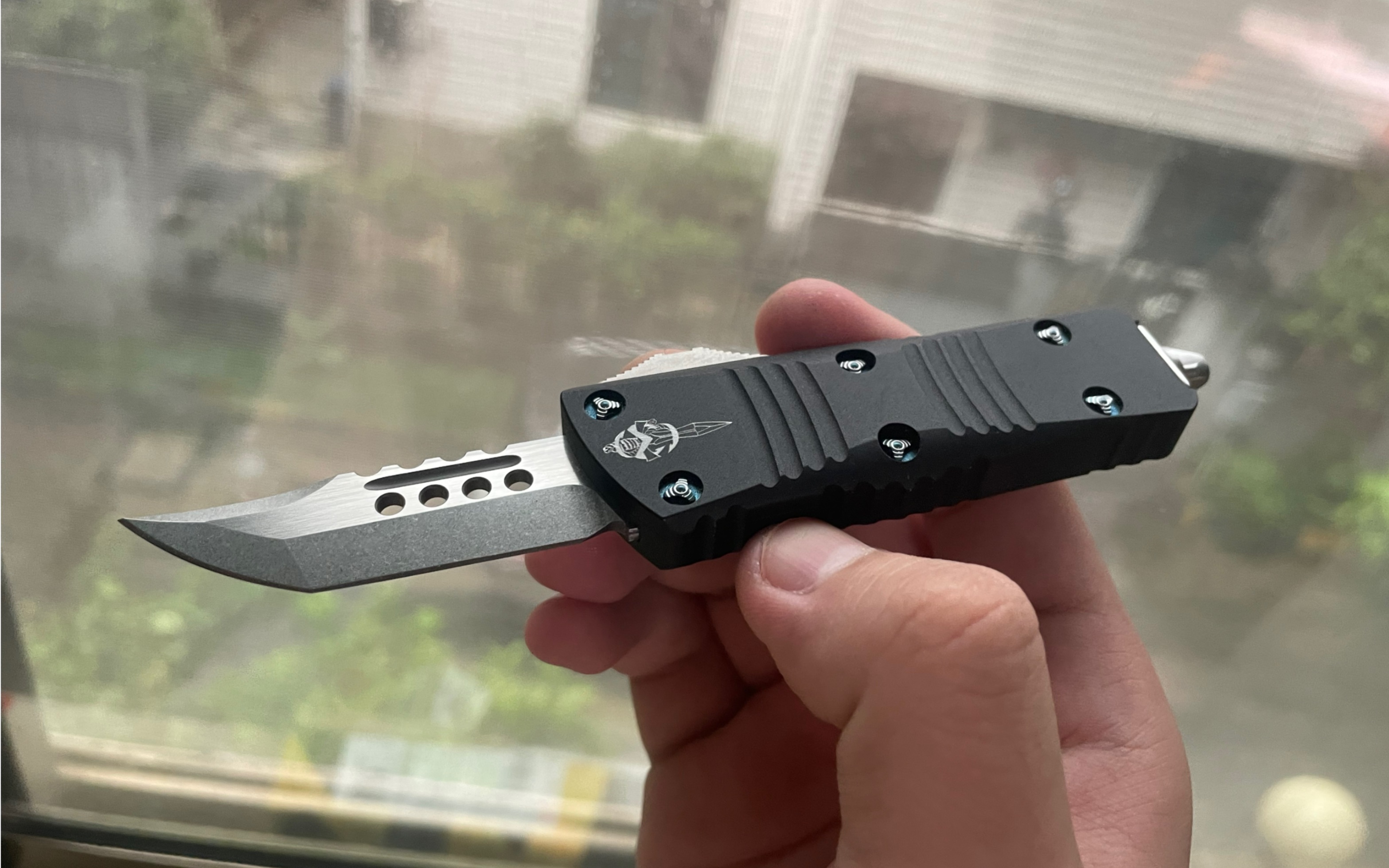 【直跳】大黄蜂仿微技术 迷你龙 7075 m390