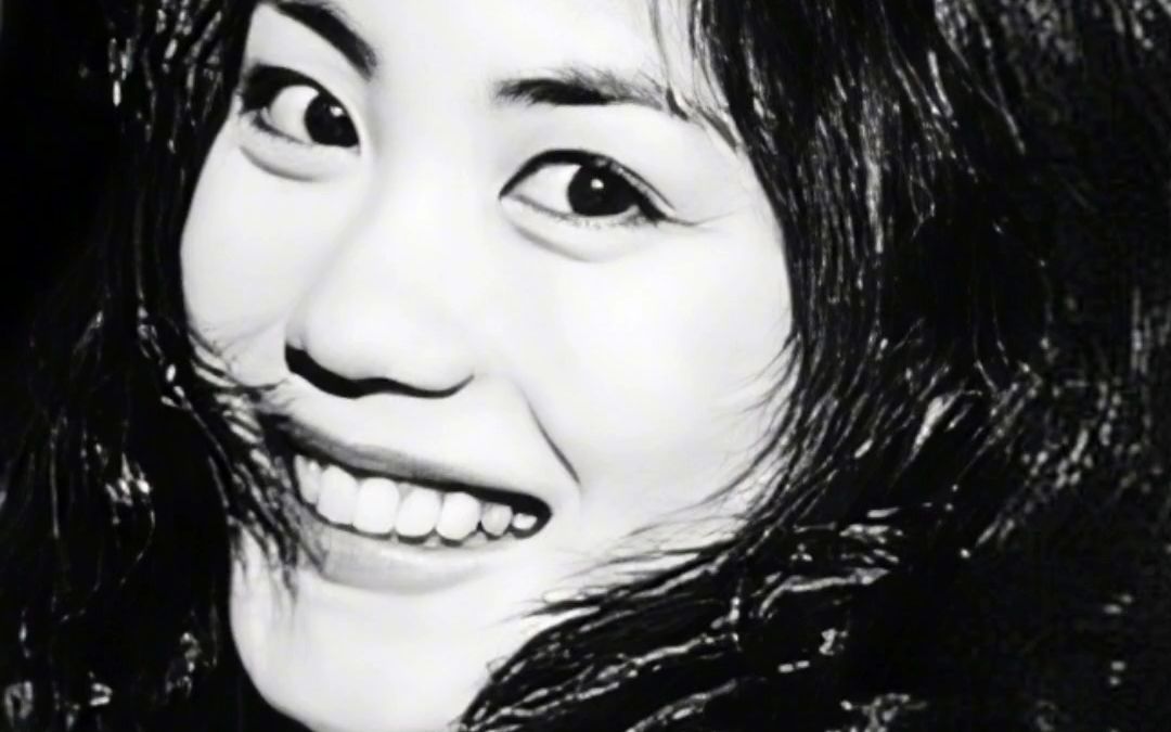 王菲 《我也不想这样》完整一段 每次听到"反正最后每个人都孤独"这