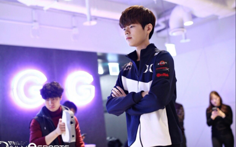 Deft KZ&DRX&HLE时期部分照片合集哔哩哔哩bilibili英雄联盟