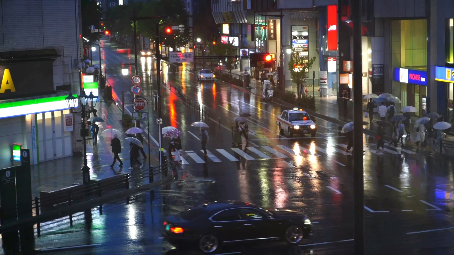 日本 仙台 雨夜 by a7r3