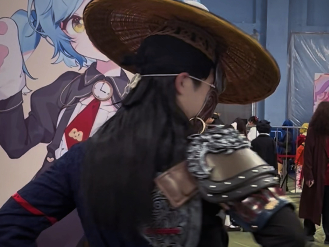 李大帅叉腰满配版