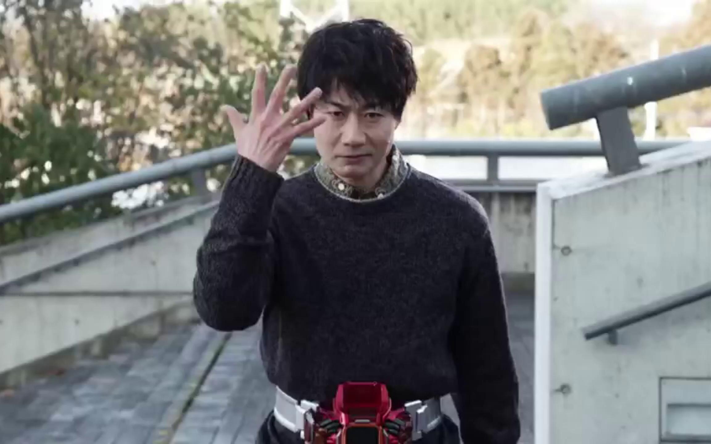 revice外传 父亲变身 假面骑士vail