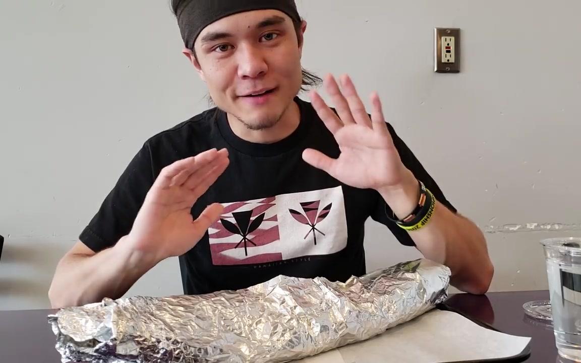 美国大胃王史托尼5磅饼纸杯蛋糕地铁热狗自助餐