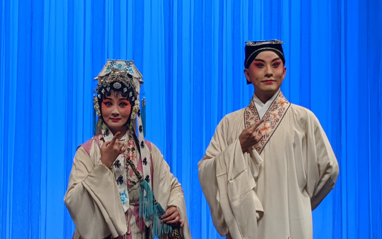 小明夫妇在线发糖施夏明蔡晨成玉簪记61偷诗选段