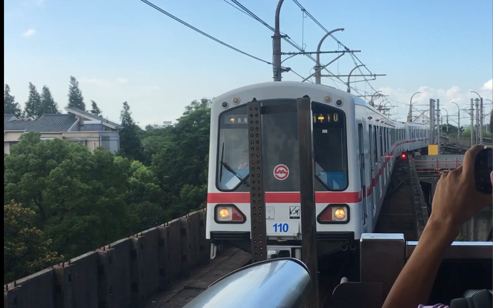 上海地铁一号线老老八110进富锦路站_哔哩哔哩_bilibili