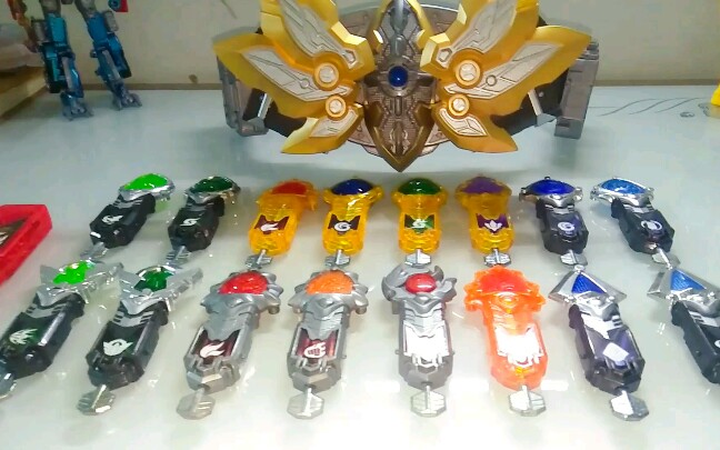 瞧一瞧看一看啦铠甲勇士雅塔莱斯召唤器钥匙大合集