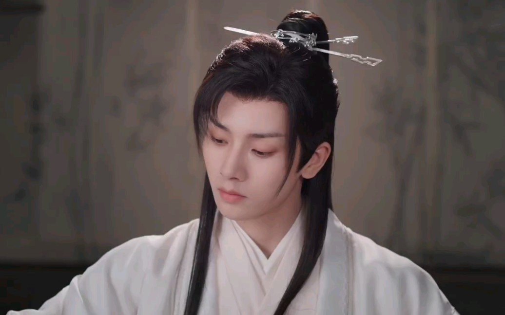 一出好戏,坐等开场,花琉璃轶闻的李菲出场直接惊艳到我了!