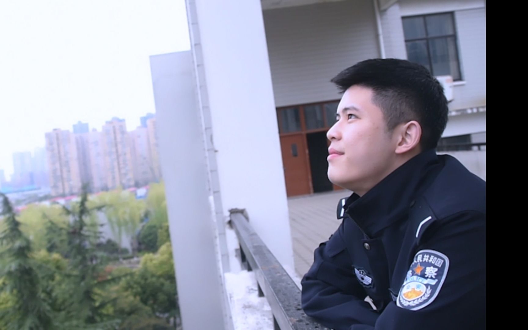 帅气警校生花絮_哔哩哔哩 (゜-゜)つロ 干杯~-bilibili