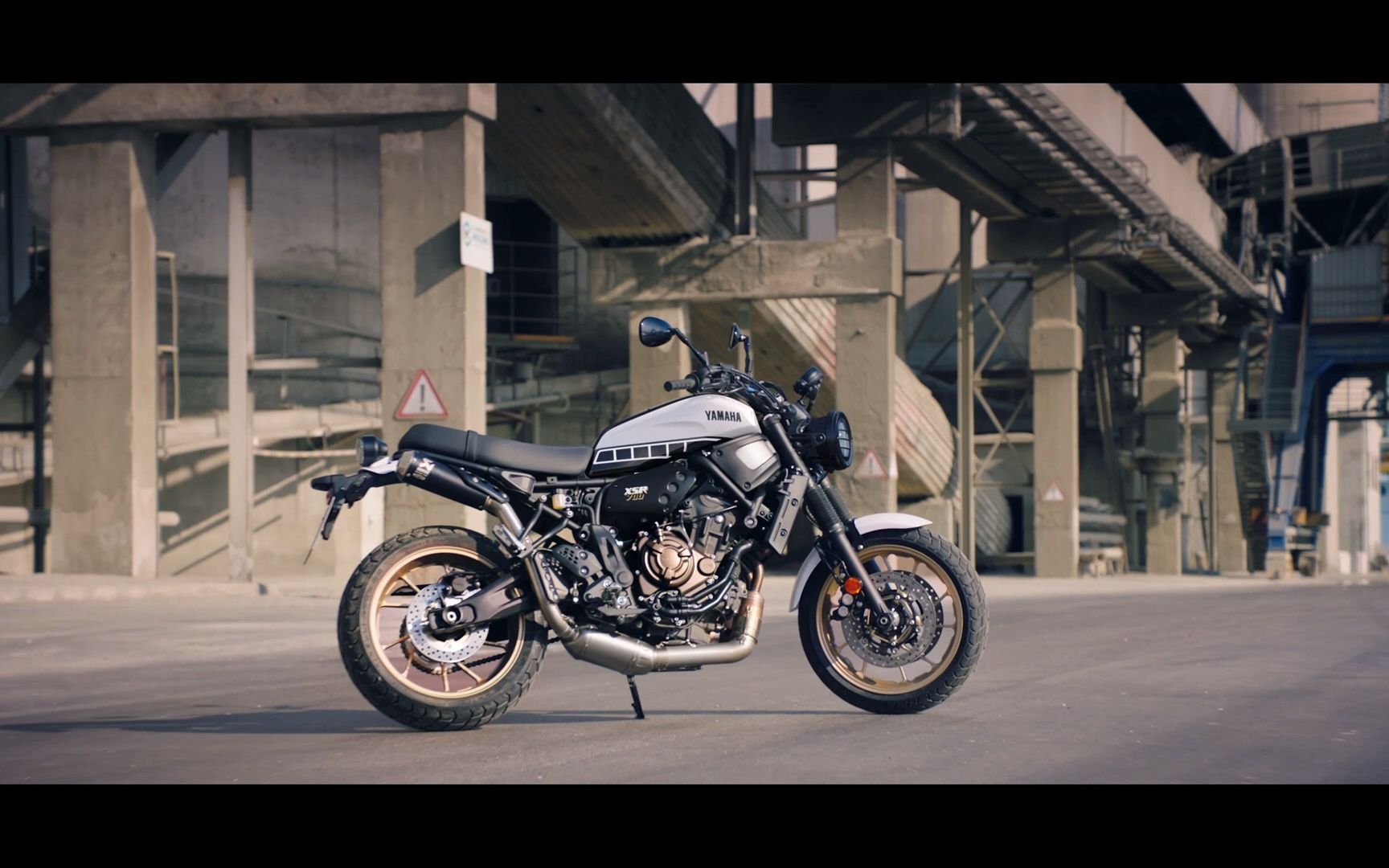 2023 yamaha 雅马哈xsr700官方宣传视频