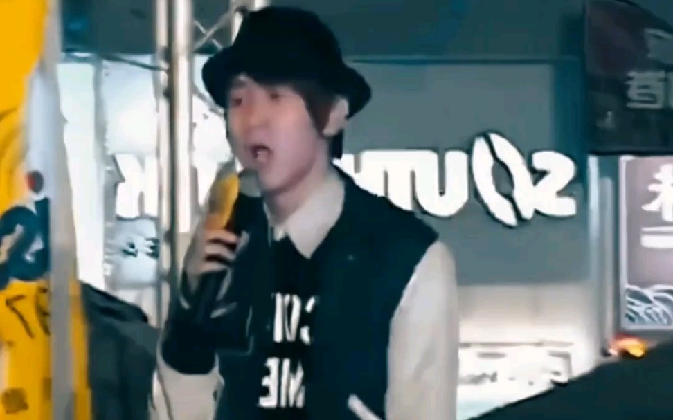 "有时灵光一闪而过,所以牛顿到底爱不爱吃苹果?