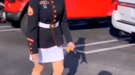 [图]USMC全世界最美女兵(美国海军陆战队女兵)