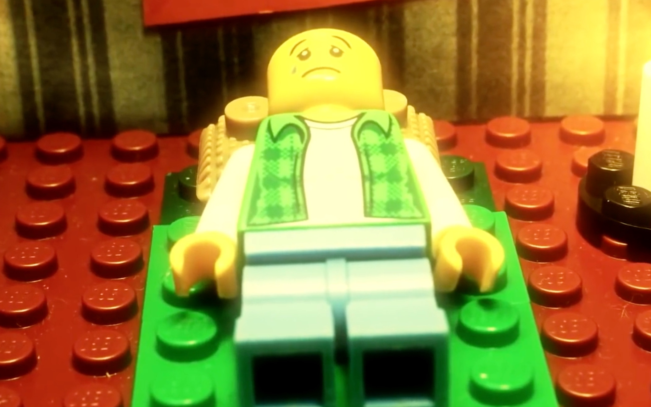 活动作品定格动画在乐高世界玩你好邻居捉迷藏邻居家有惊天秘密