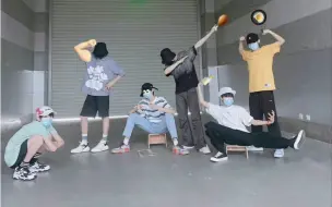 Tải video: 【TF家族三代】舞蹈基本功《给老子死》